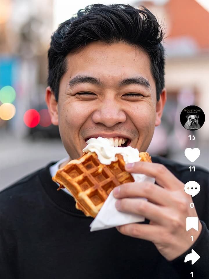 Contenu réseau sociaux Moustache